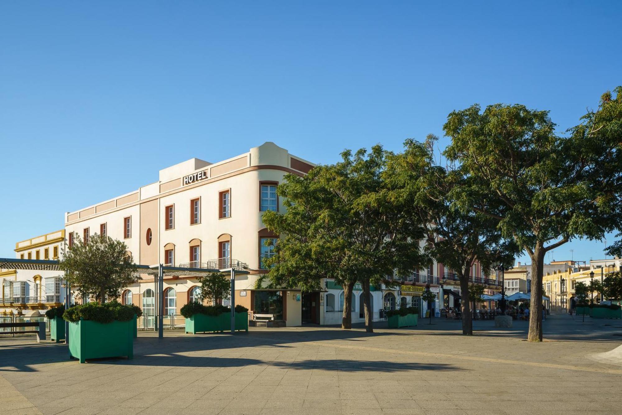 Hotel Alborán Chiclana Chiclana de la Frontera Esterno foto
